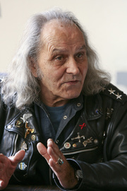 'Rockpriester' Guy Gilbert