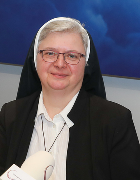 Sr. Franziska Bruckner, Stv. Vors. d. Öster. Ordenskonferenz und Generaloberin der Franziskanerinnen Amstetten
