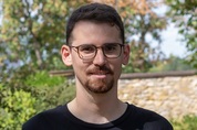 Dr. Simon Kopf