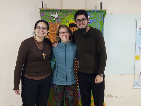 Sarah Schaller, Eduardo und Paula / Juliana Bomtorin miteinander 5-6/26