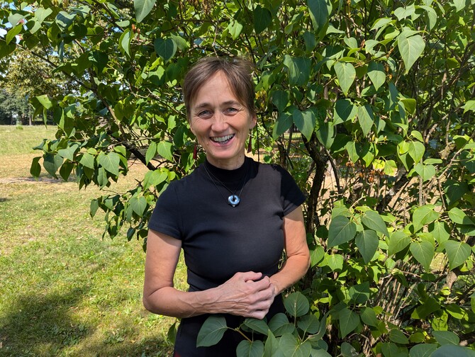 Bischofsvikarin Barbara Velik-Frank / Velik-Frank miteinander 11-12/25